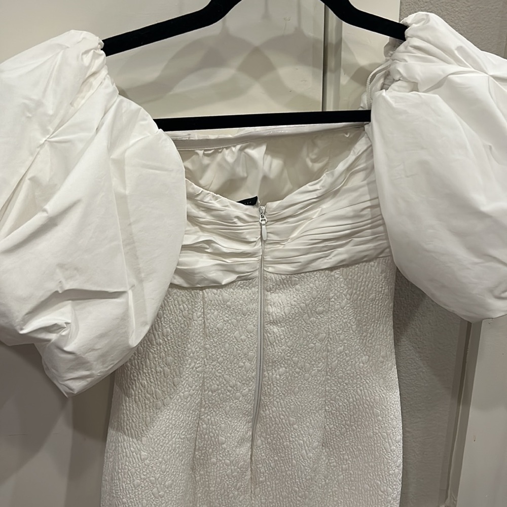 Rebecca Vallance Genevieve Puff-Sleeve Dress - Picture 7 of 7